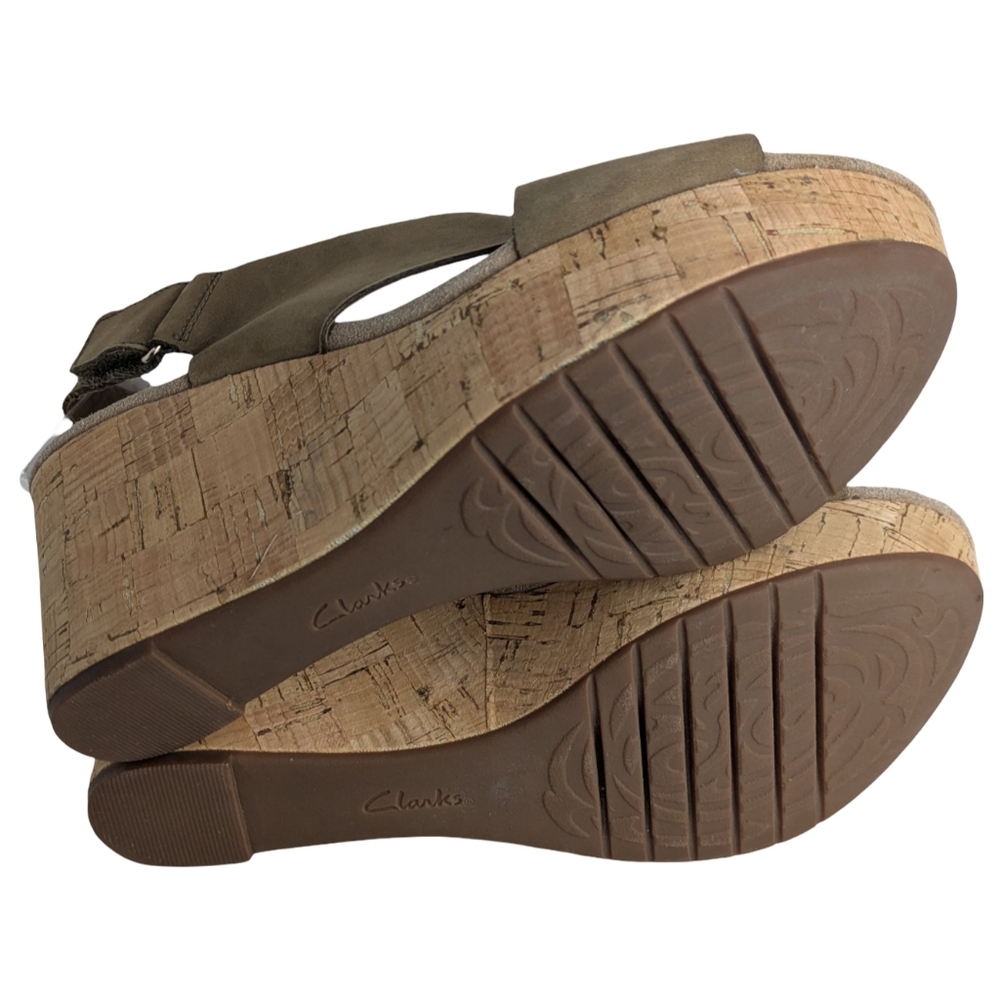 Clarks Women's Wedge Sandals 8 Tan Leather - Picture 11 of 14